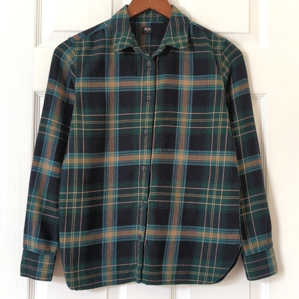 Uniqlo Plaid Classic Boyfriend Fit Long Sleeve Button Down Shirt Navy Green XS